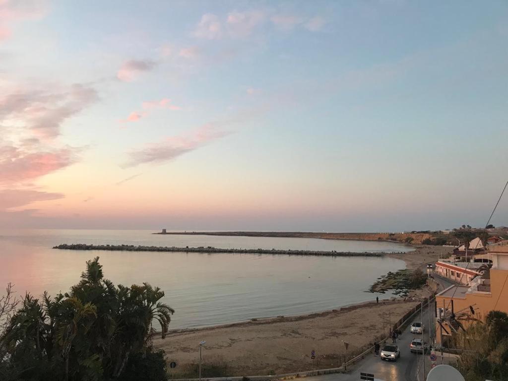טראסיני Appartamento Le Onde מראה חיצוני תמונה
